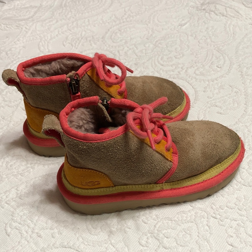 Kids Girls UGG Boots Size 11 Tan with Pink and Yellow Accents - Picture 7 of 11